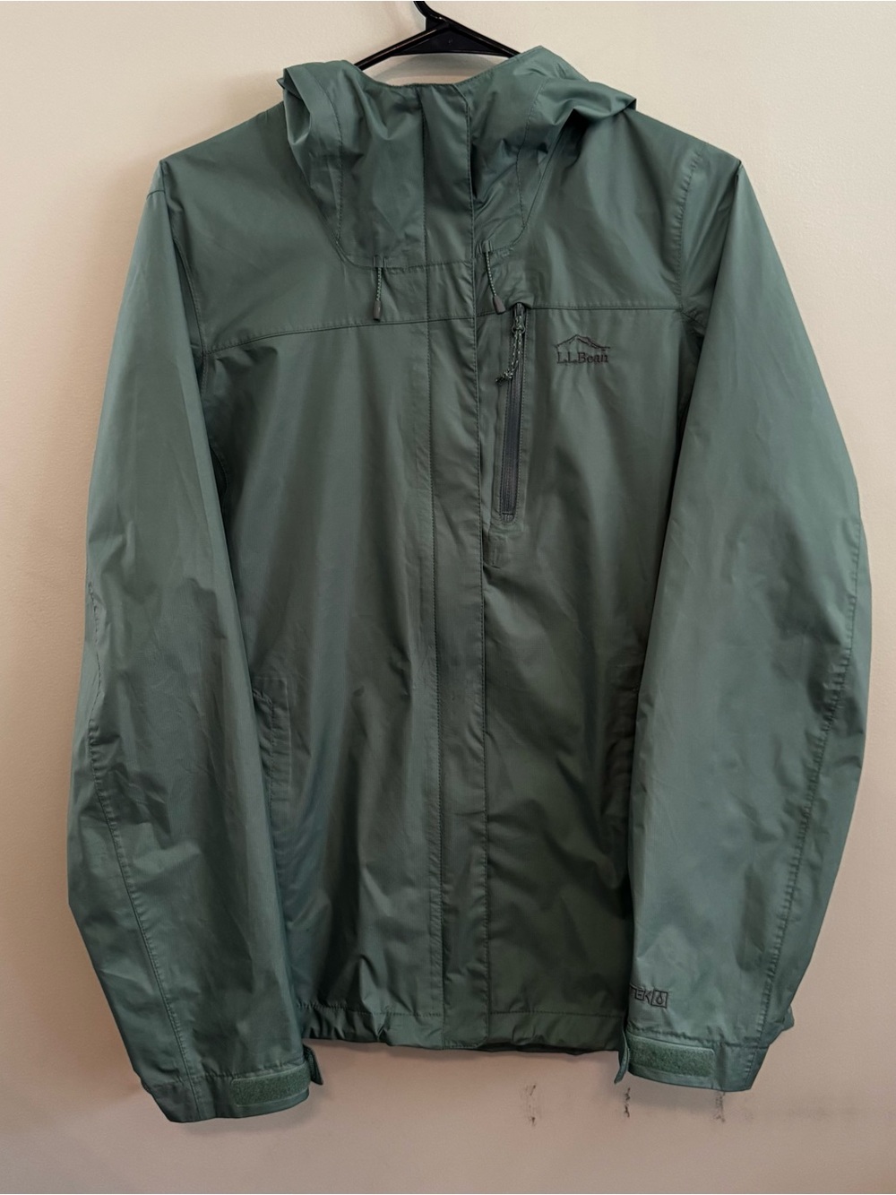 L.L.Bean Women’s Trail Model Waterproof Rain Jacket Green M
